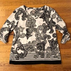 CHICO’S Ladies top